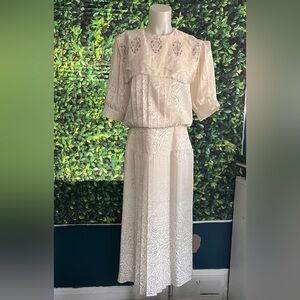 Vintage Gorgeous Floral Lace Embroidered Collar Nilani Dress Size 12 (READ)